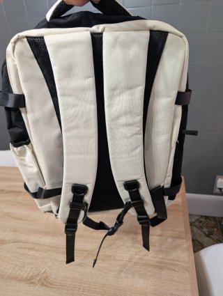 Mochila Multitasking Beige y Negra