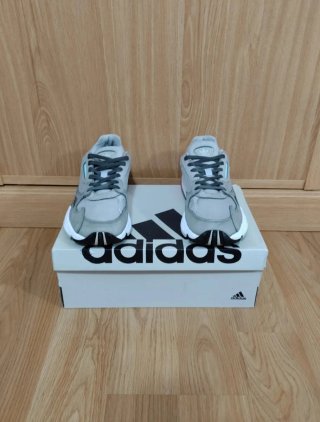 Adidas Torsion Mujer Gris y fucsia