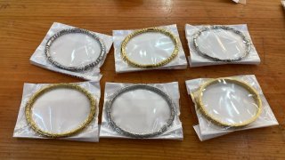 Brazaletes Rígidos Dorados y Plateados