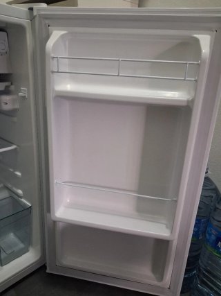 Frigorífico Mini Bajo Encimera 90L