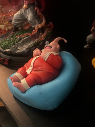 Figura Buu gordo Dragon Ball