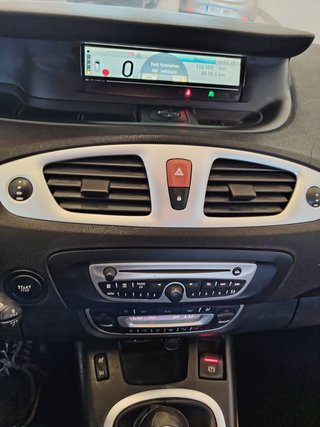 Renault Grand Scenic 2009