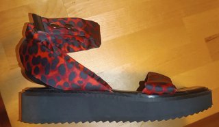 Sandalias Bimba y Lola Animal Print Talla 38