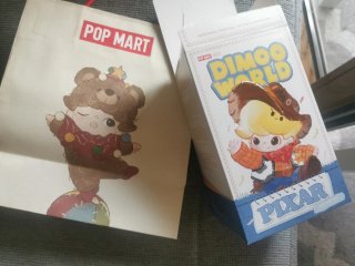 POP MART DIMOO World x Pixar Dash Parr Nuevo