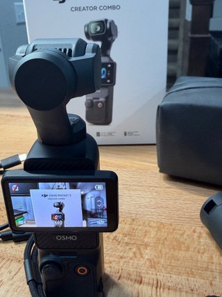 DJI Osmo Pocket 3 Creator Combo