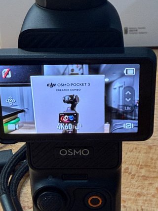 DJI Osmo Pocket 3 Creator Combo