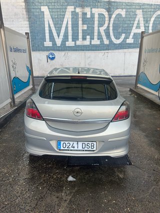Opel Astra 1.7cdti 100cv