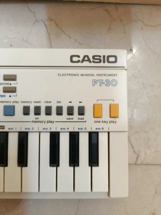 Órgano Casio PT-30 Años 80