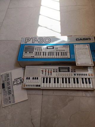 Órgano Casio PT-30 Años 80