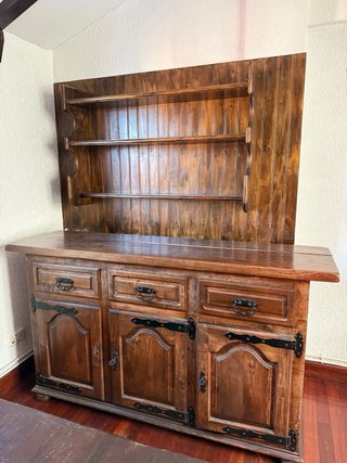 Aparador de madera maciza rústico