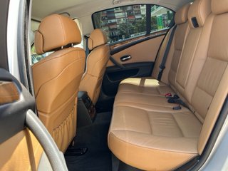 BMW 530LCI