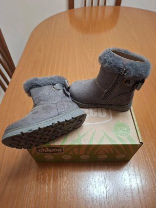 Botas Chicco Niña Talla 22 Gris A mitad precio