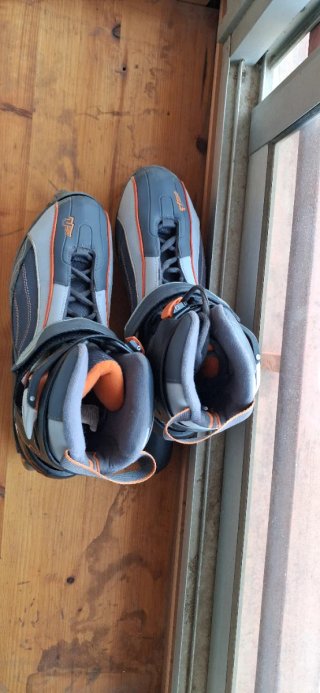 Patines Decathlon Talla 42-45 + Protecciones