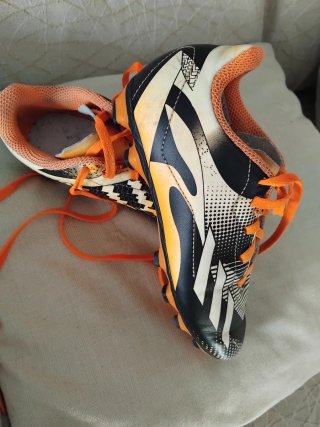 Botas de fútbol niño Talla 32