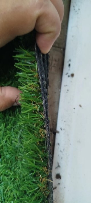 Césped artificial verde