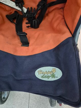 Silla de paseo BBY ligera naranja
