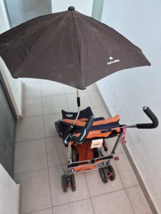 Silla de paseo BBY ligera naranja