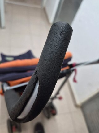 Silla de paseo BBY ligera naranja