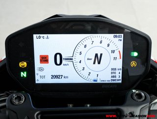 DUCATI HYPERMOTARD 950