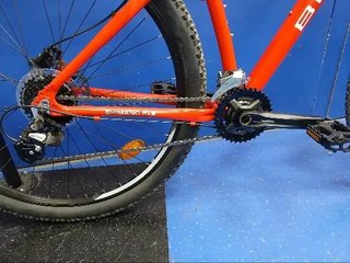 Bicicleta de montaña 29" frenos disco hidráulicos Bker