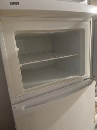 Nevera Zanussi