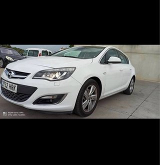 Opel Astra J 2013