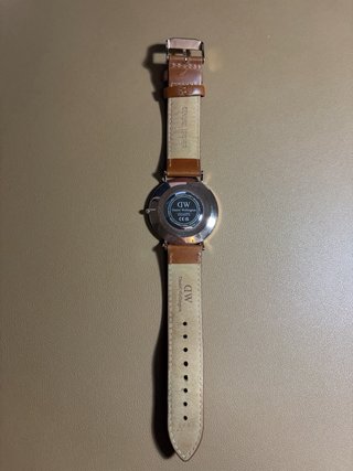 Reloj Daniel Wellington Piel Marrón y Dorado