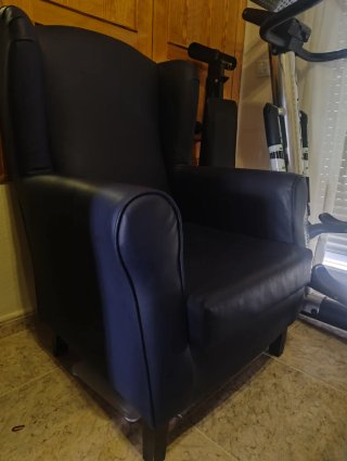 Sillón polipiel azul marino