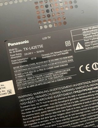 TV Panasonic 42” Full HD 3D con Mando.