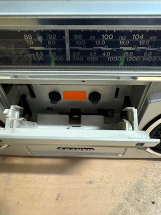 Radio Sanyo Plata Cassette Boombox