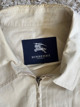Chaqueta Burberry Beige