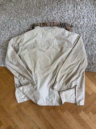 Chaqueta Burberry Beige