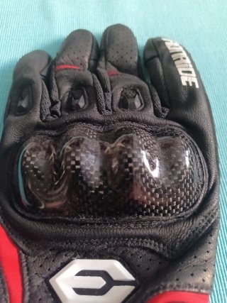 Guantes de piel Verano Ironride Negros y Rojos