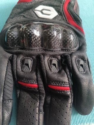 Guantes de piel Verano Ironride Negros y Rojos