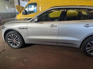 Jaguar F-Pace 2016 MOTOR ROTO PARA REPARAR