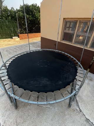Cama elástica exterior