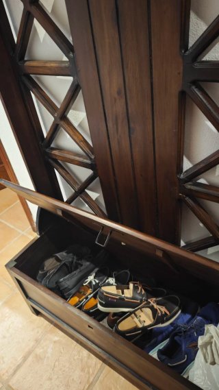 Mueble recibidor madera con espejo