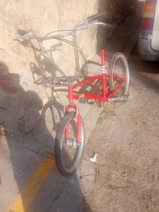 Bicicleta BMX Roja