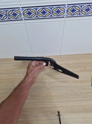 Soporte Baúl Suzuki Burgman