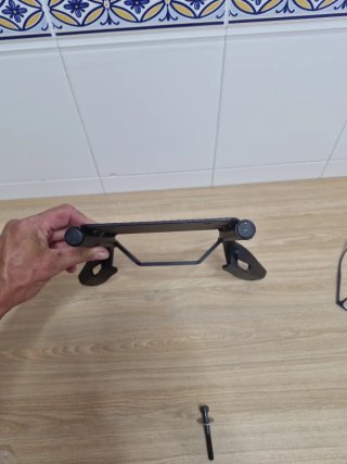 Soporte Baúl Suzuki Burgman