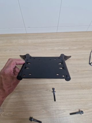 Soporte Baúl Suzuki Burgman