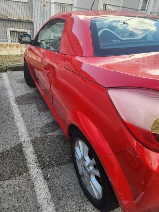 Opel Tigra 2006