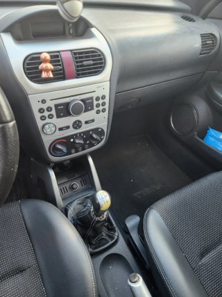 Opel Tigra 2006