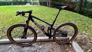 TREK TOP FUEL 9 XX1 AXS FACTORY RACING.