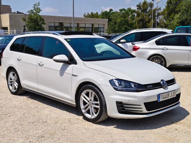 Volkswagen Golf Variant GTD 2.0 TDI 184 CV BMT