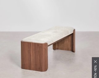 Banco Sklum tapizado tela y madera