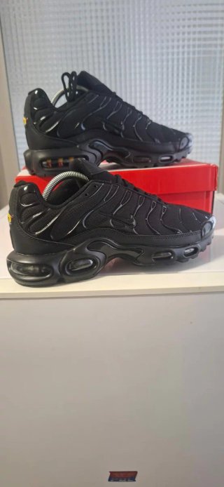 Nike Air Max Plus TN Negras