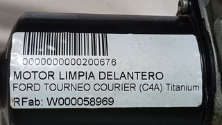 MOTOR LIMPIA DELANTERO FORD TOURNEO COURIER (C4A) Titanium