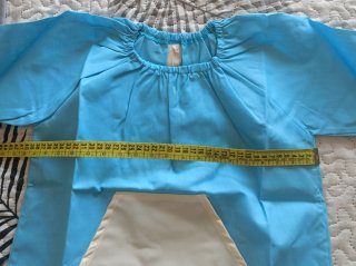 Bata colegio azul talla 2