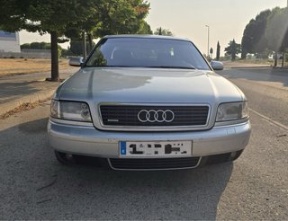 Audi A8 2002